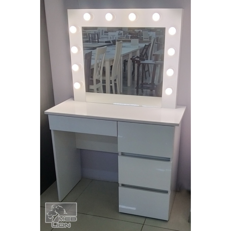 Стіл для макіяжу “Актер“